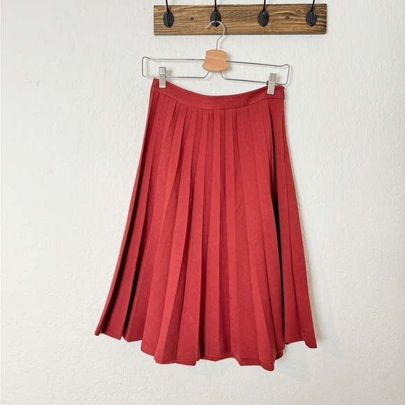 kate spade Dresses & Skirts - Kate Spade Pleated Skirt